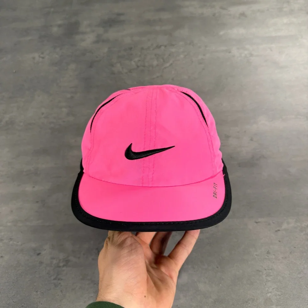 Nike while solid